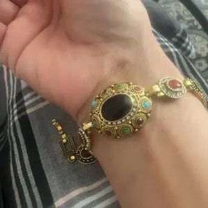 Women's 1 Piece Rhinestone & Artificial Gemstone Decor Bracelet Rhinestone Decorated Bracelet