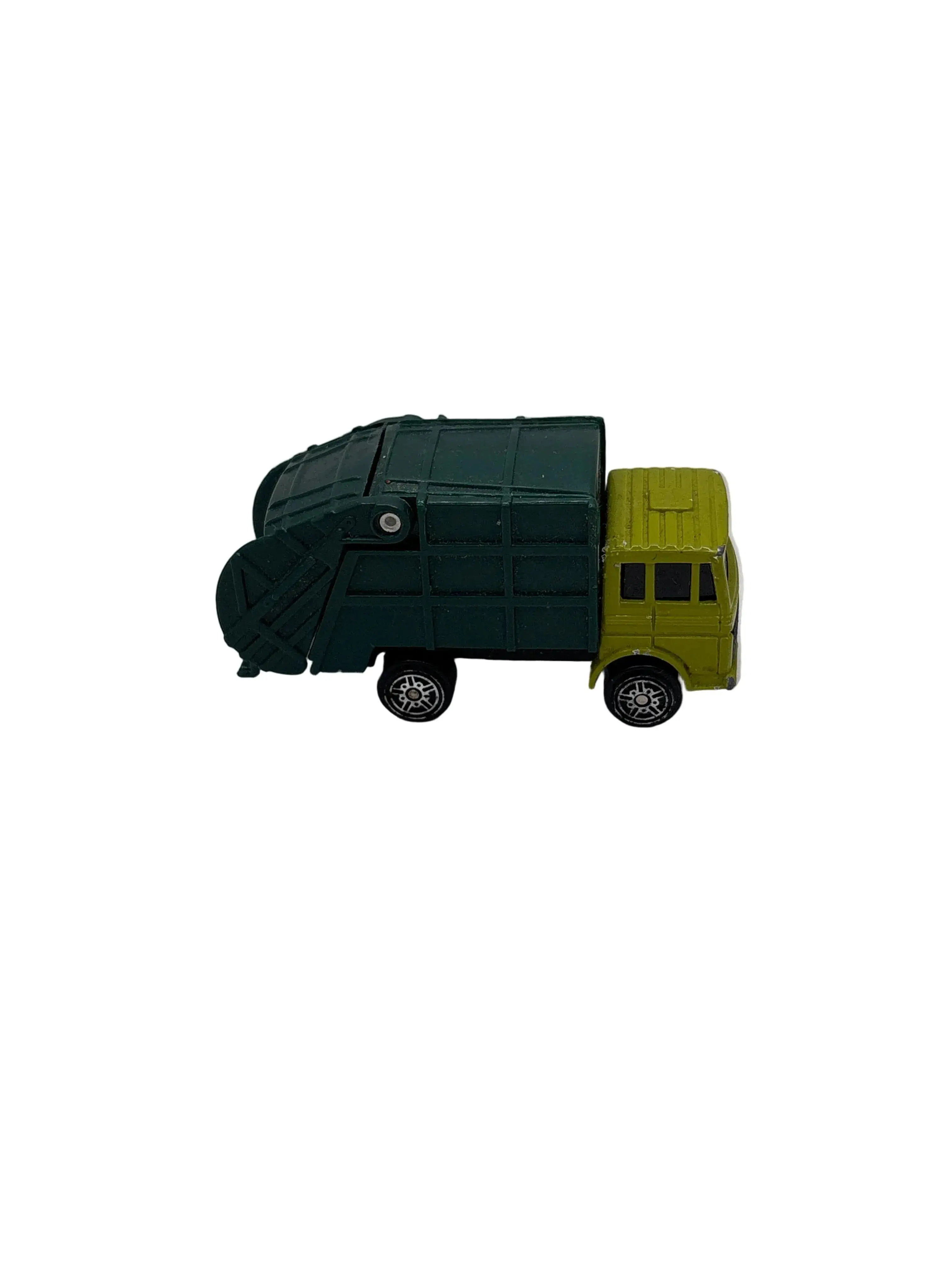 Maisto Garbage Truck Diecast