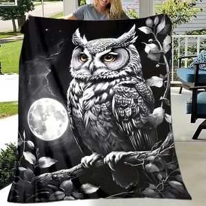 Cozy Owl Print Flannel Throw Blanket - Soft, Warm & Versatile for Couch, Bed, Office, Camping | All-Season Gift Idea M