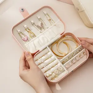 Jewelry Storage Box With Divided Compartments, Waterproof Dustproof Organizer, Traditional Style Case, Large Capacity Portable Holder for Home Arrangement And Outdoor Travel Use