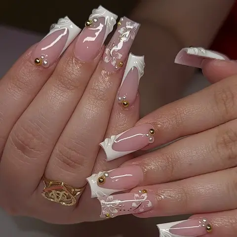24pcs Medium Square French Gel Nails, Floral Pattern, Pearl Decor, Glossy Finish, Easy Wear Acrylic False Nails Set, French Nail Art, Nail Design, Flower Nails
