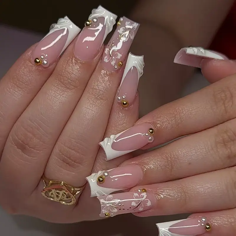 24pcs Medium Square French Gel Nails, Floral Pattern, Pearl Decor, Glossy Finish, Easy Wear Acrylic False Nails Set, French Nail Art, Nail Design, Flower Nails
