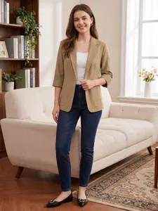 New Korean Style Women's Fitted Blazer Jacket, Lightweight Fashion Suit Coat, Versatile and Stylish, Perfect for Everyday Wear, Womenswear