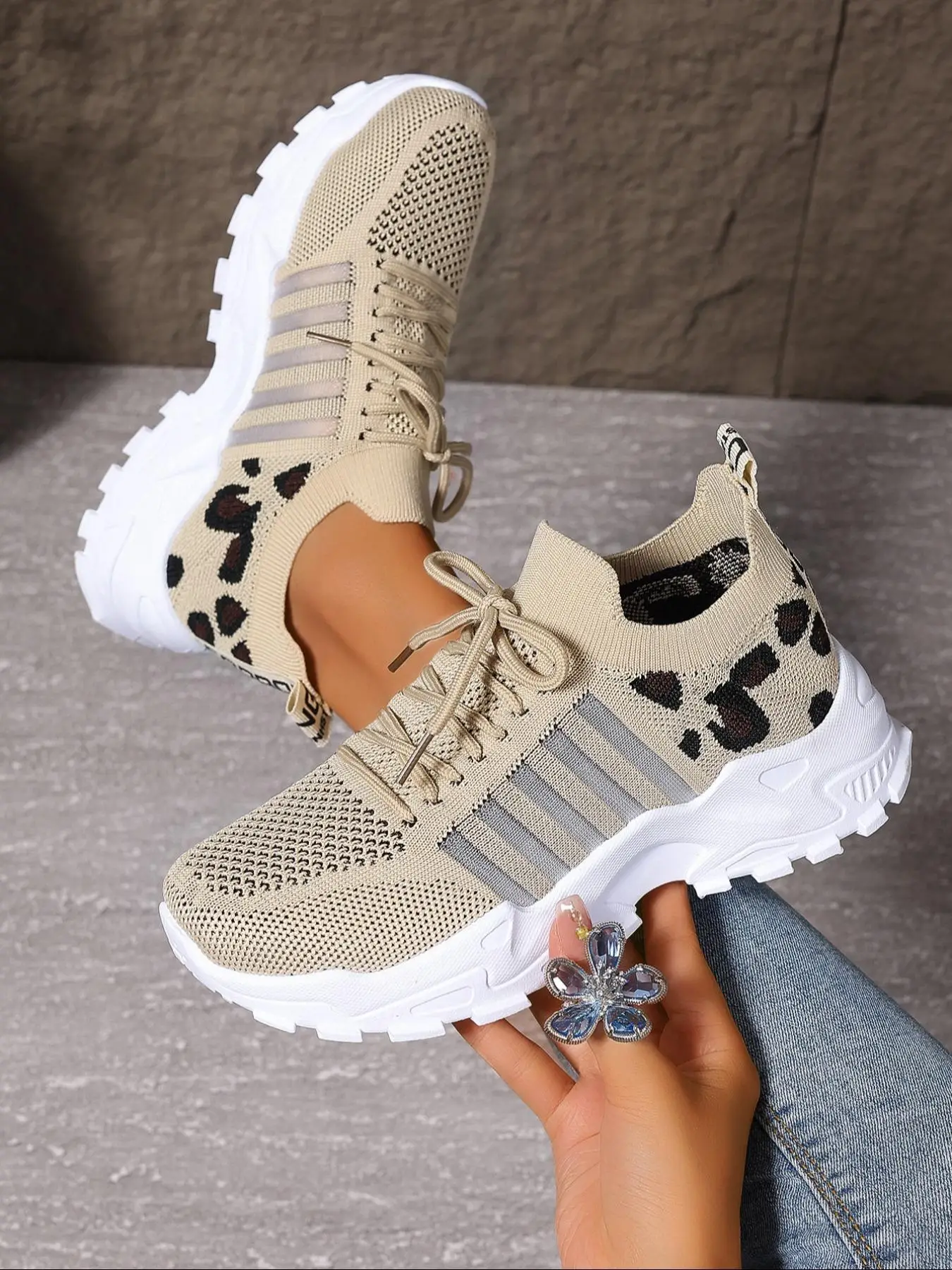Women's Fashionable Leopard Print Lace Up Low Top Sneakers, Casual Comfortable Breathable Sports Athletic Running Shoess, All-match Basic Shoes for Da