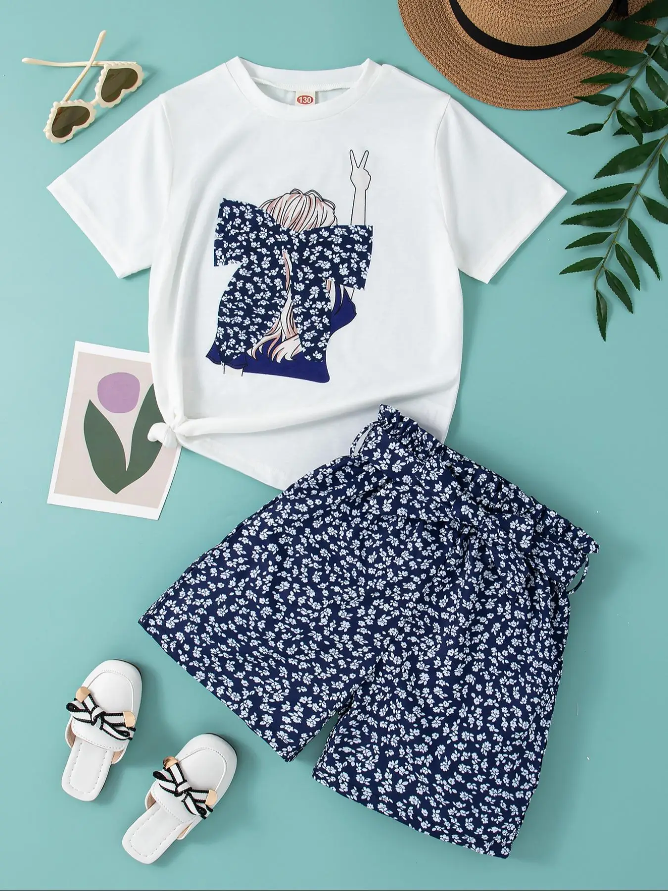 Girl's Cartoon Print Tee & Ditsy Floral Printed Bow Decor Shorts Set, Casual Short Sleeve T-shirt & Shorts, Summer Outfits Clothes for Kids, Clothing