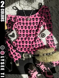 Y2K women's Graphic printed Fitted T-shirt with skull pattern, Fit, is suitable for wearing in autumn and winter seasons. Fashionable printed T-shirt, cute T-shirt, vintage T-shirt from the 2000s, casual and simple, Streetwear, Trend, Lady