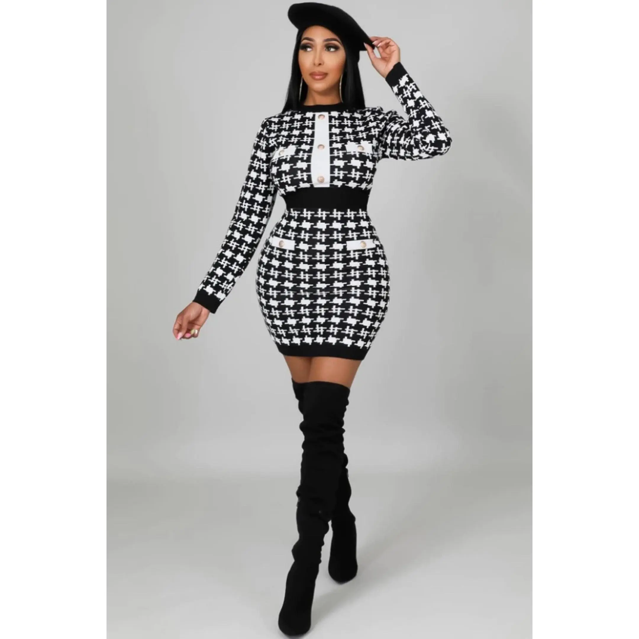 091322 The Houndstooth Long Sleeve One Size Fit Mini dress