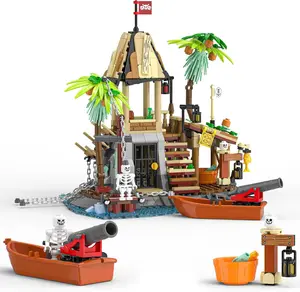 Pirate Skull Island Building Blocks, Tropical Hideout Playset for Teens & Adults