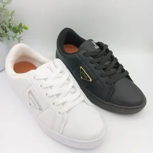 Vizzano Brazilian tennis shoes, comfortable sports footwear for women.