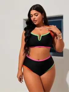 Plus Size Women’s Color Block Bikini Set, Resort Style Halter Neck Two-Piece Swimsuit, Contrast Trim Beach Vacation Swimwear for Summer