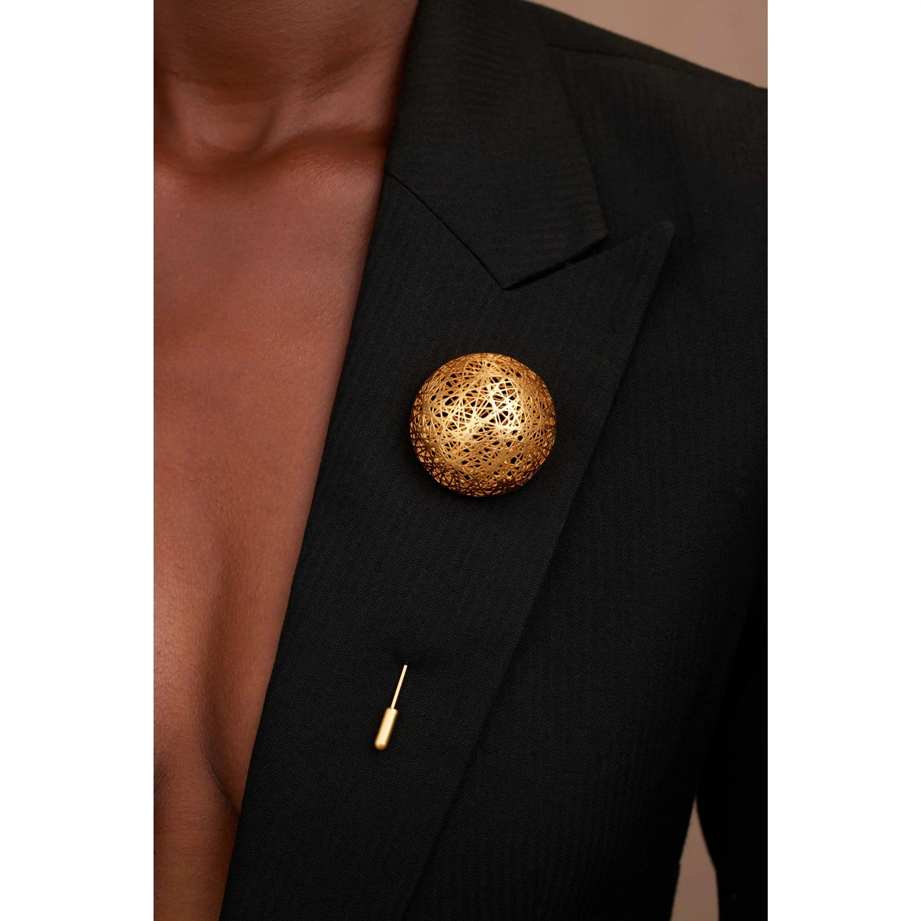 DULA BROOCH