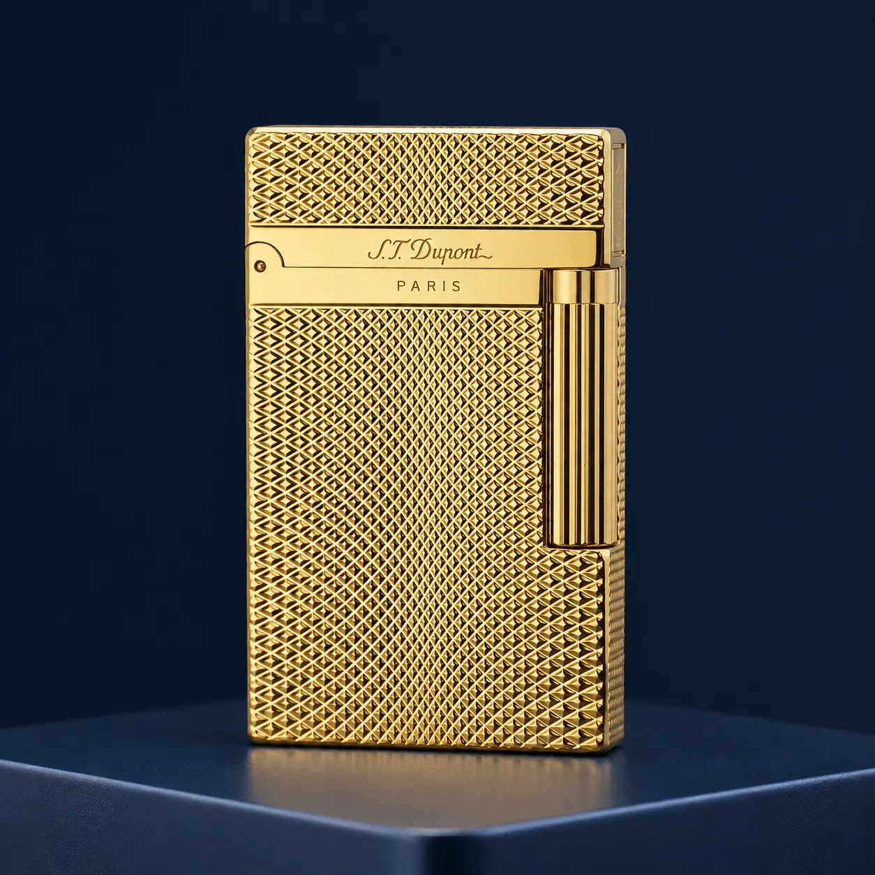 DPT GOLD 100% Brass Metal Lighter, Guilloché Pattern Diamond Head Classical Luxury Refillable Lighter-Shaped Lighter Accessories, Ding Sound Feature, No Fuel, Ideal Gift for Him, Mini Refillable Metal Lighter Accessories