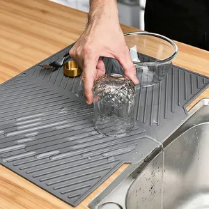 1pc Multifunctional Silicone Kitchen Drain Mat - Non-Slip, Quick-Dry, Heat-Resistant Dish Drying Mat with Water-Control Design, Grey - Ideal for Countertop, Bar & Sink Use
