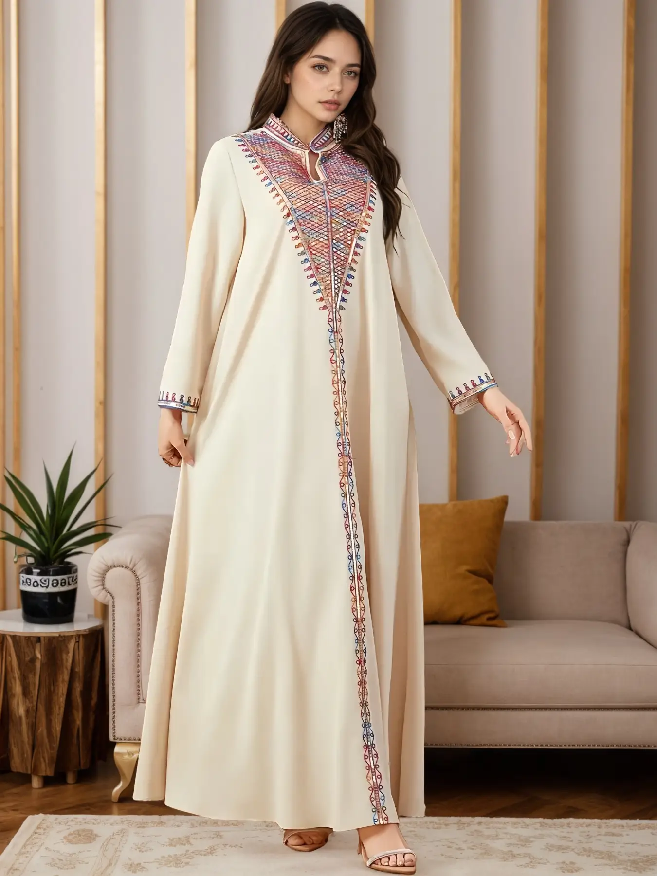 Elegant Muslim Women's Long Robe, Beaded Embroidery Design, Suitable for All Seasons, Stylish and Comfortable Clothing