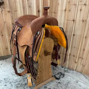 R Bar B Workhorse Ranch Cutter Saddle, 16" Seat