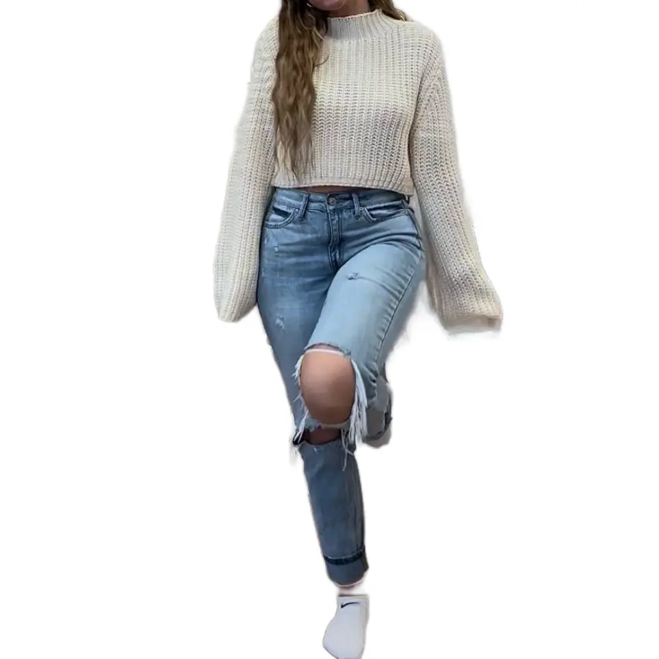 Turtle Neck Cream Sweater