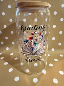 16oz Glass Coffee Cup - Reading Helps Your Mind Bloom