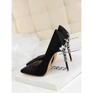 Women's Fashionable Metal Decor Stiletto Heels, Elegant Pointed Toe High Heels for Party, Daily Clothing Decor, Shoes for Women & Girls