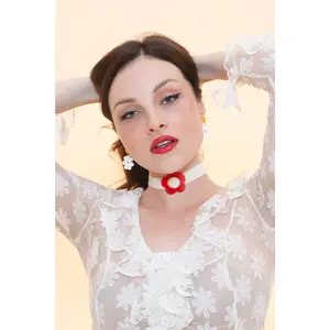 Daisy Velvet Choker - Cream/Red