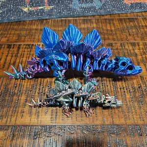 Collectible XL Articulating Stegosaurus Figurine - Handcrafted with Precision Using 3D Printing Technology