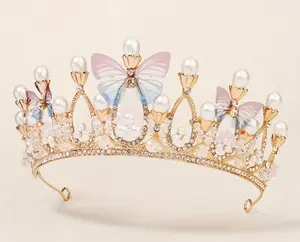 Pretty Princess in Gold