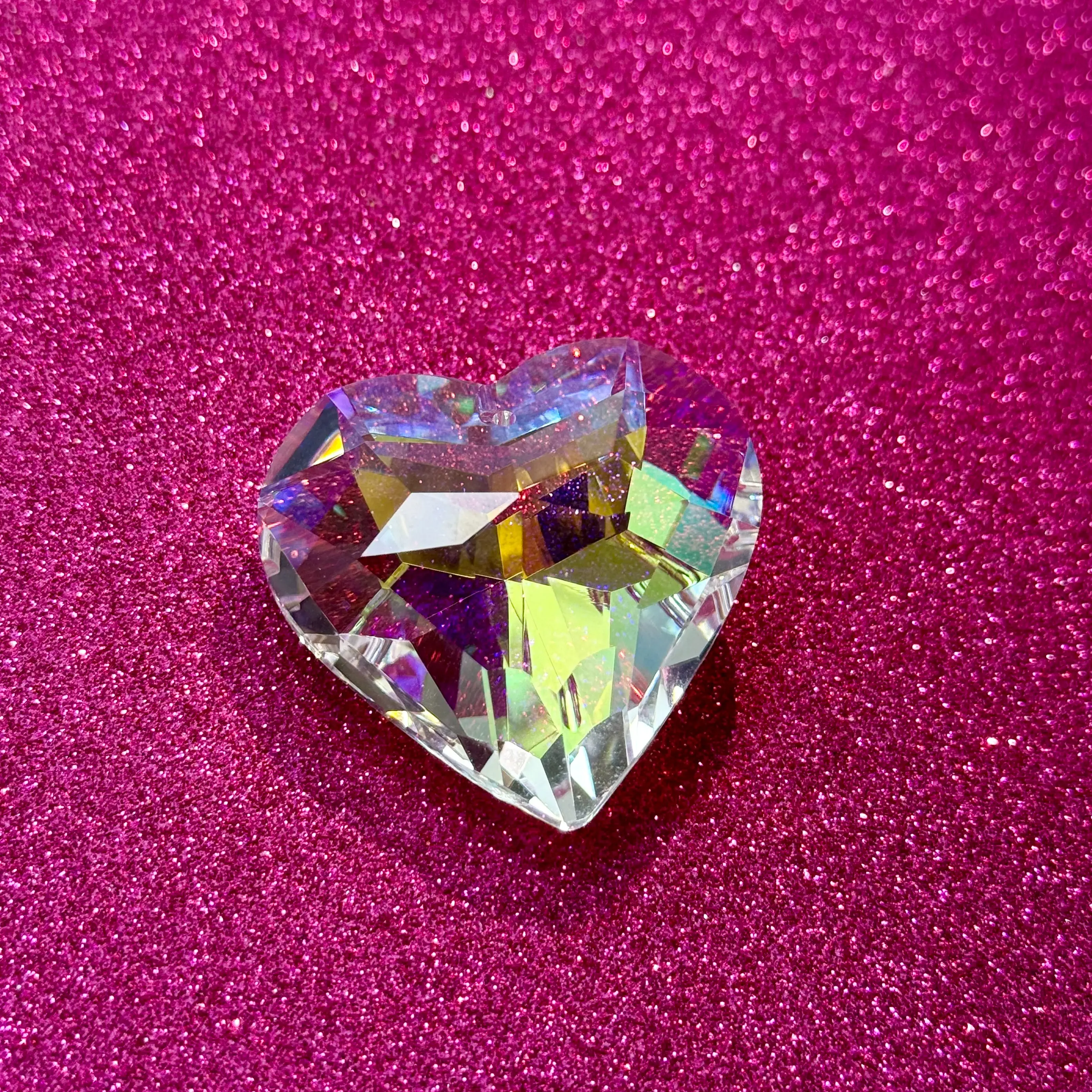 Viral Heart Crystal Everyone’s Falling in Love With