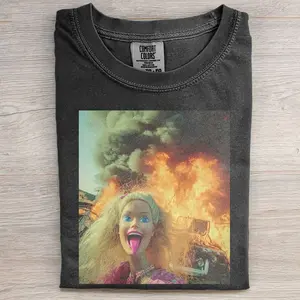 Chaos Baby Doll Selfie C1717 T-Shirt, Ironic Fashion Figure Meme Graphic Tee, Relatable Mood Humor Top, Lo-Fi Dreamcore Apparel