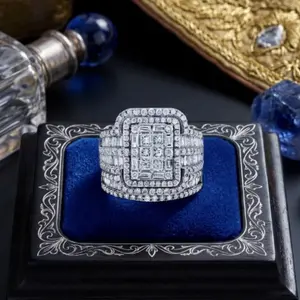 A set of two women's silver-plated rings with Cubic Zirconia stones, featuring a sophisticated and stylish design, perfect for everyday wear, as a gift, or for parties