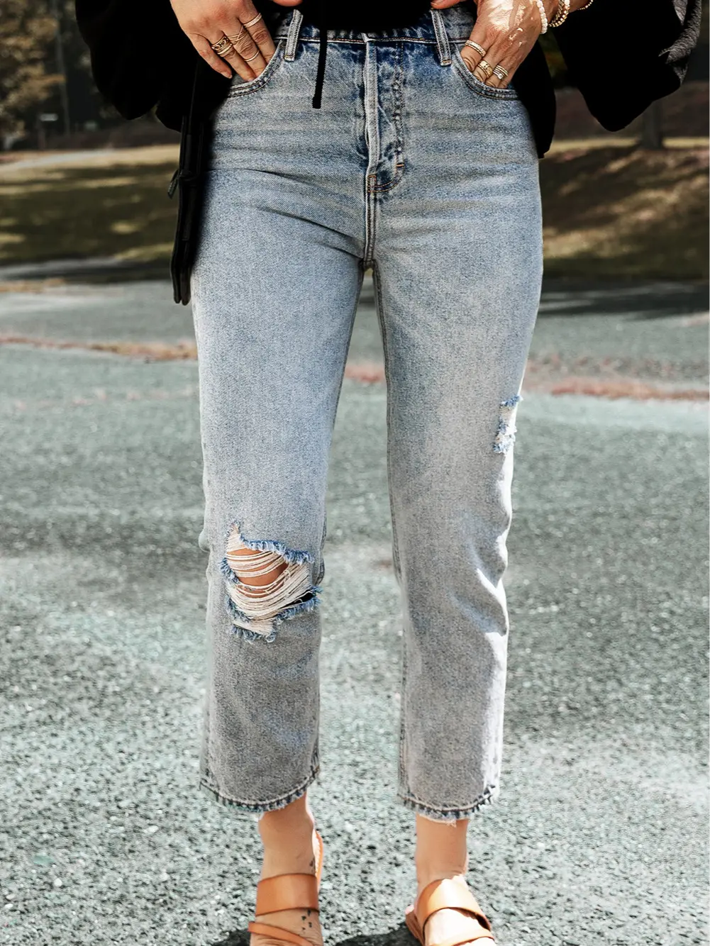 Light Blue Acid Wash Distressed Straight Leg Cropped Jeans