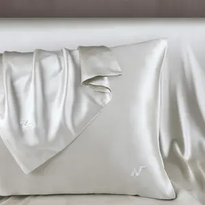 22mm Mulberry Plus Silk Pillowcase, Envelope Closure, Luxurious Soft and Smooth, Packaging, White Color, Queen Size, 1pc Pack