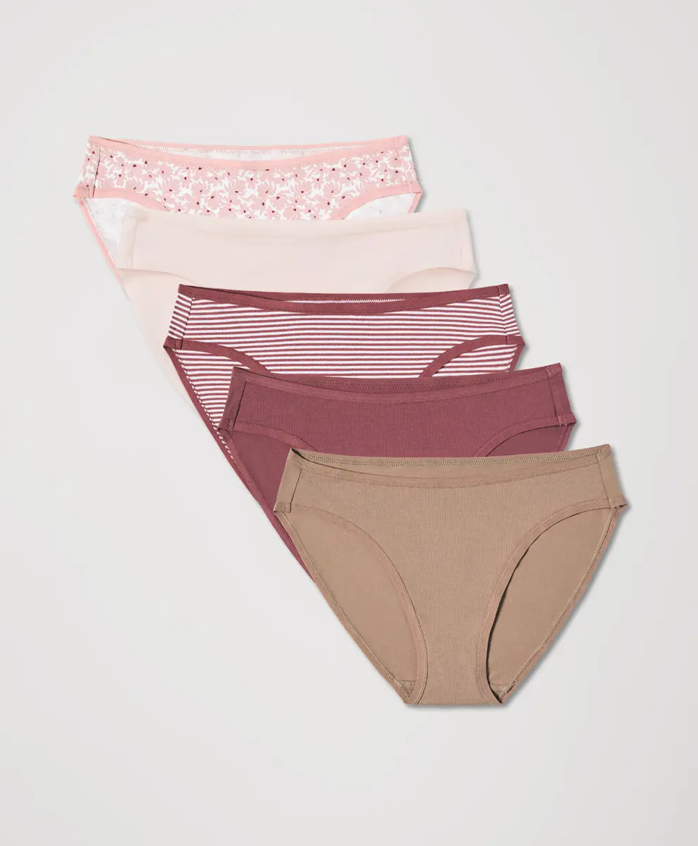 Everyday Lakeside Lilies