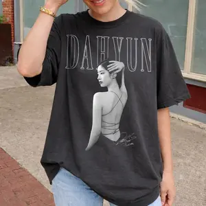 Limited Dahyun Shirt for Unisex Men and Women 90s: Sana, Nayeon, Momo, Chaeyoung, Jeongyeon, Tzuyu