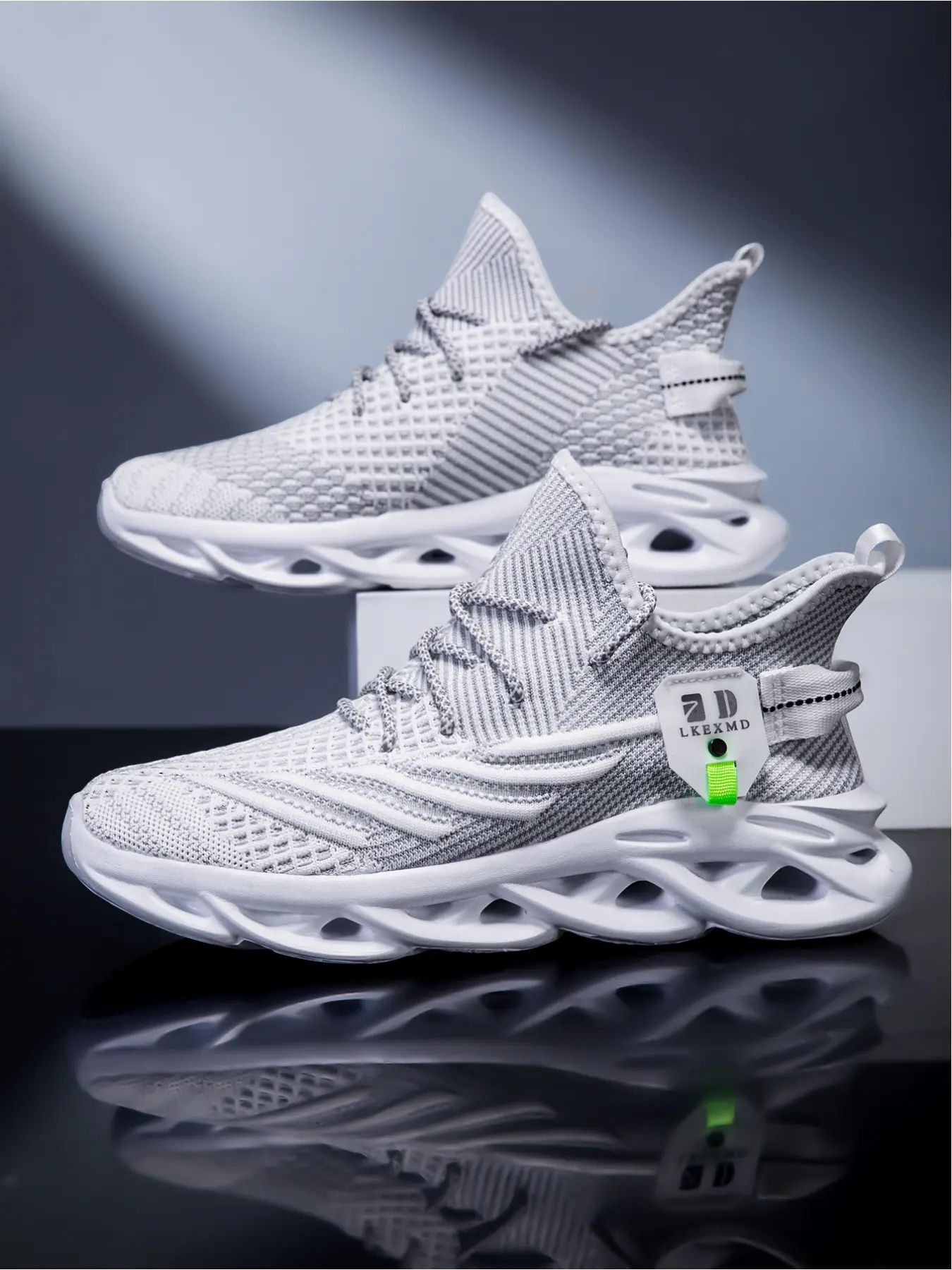 Men's Sneakers Casual Sports Running Trainers Breathable Knit Upper Lace-up Design Running Shoes Outdoor Mesh Shoes Fashion Lightweight Footwear Knitted Running Shoes Fashionable Running Shoes