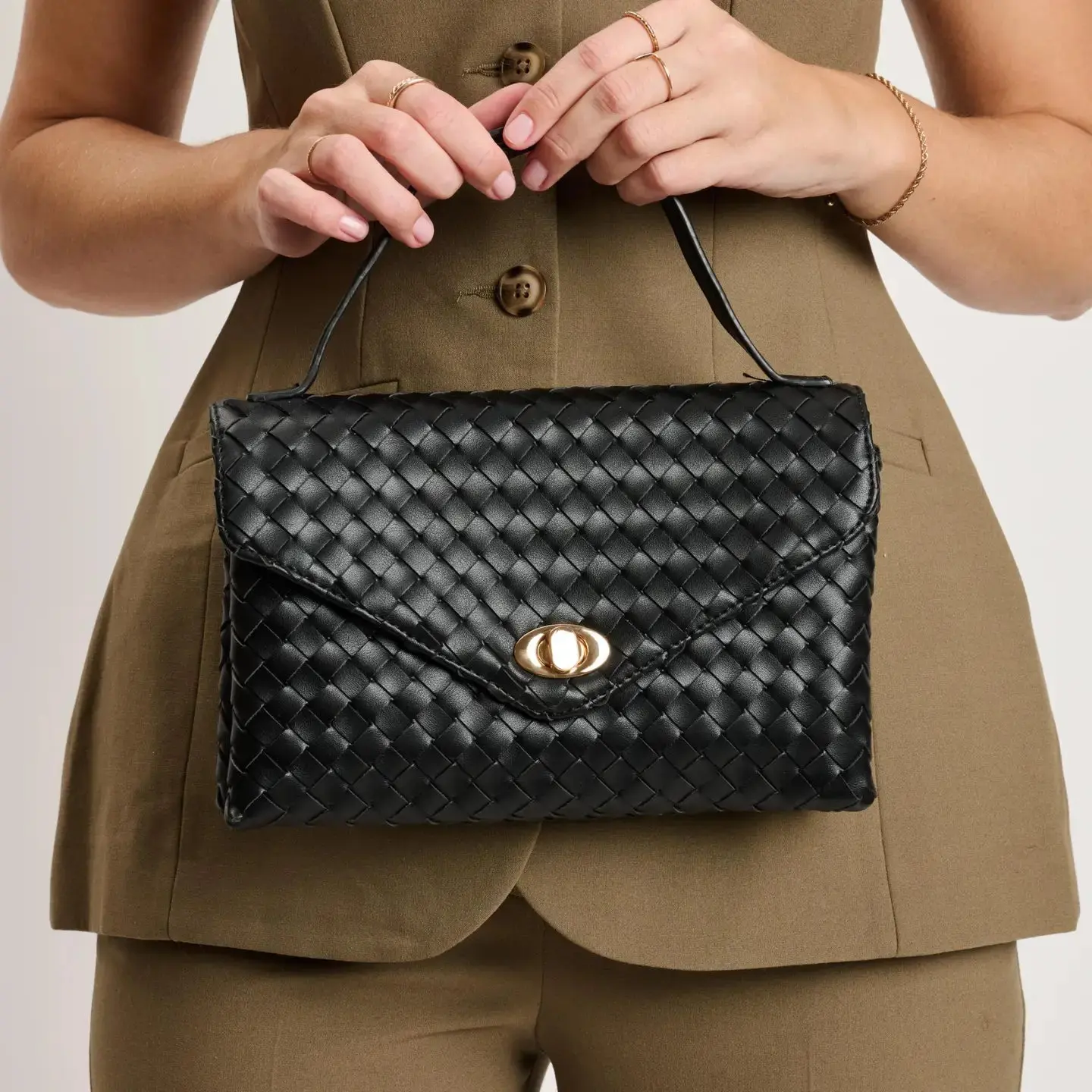 Harper Crossbody In Black
