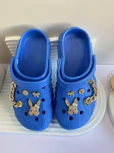 Women's Fashionable Chain Decorated Clogs, Casual Comfortable Non-slip Slides for Summer, Female All-match Round Toe Slippers for Beach Vacation, Girl, Footwear, Water Clogs