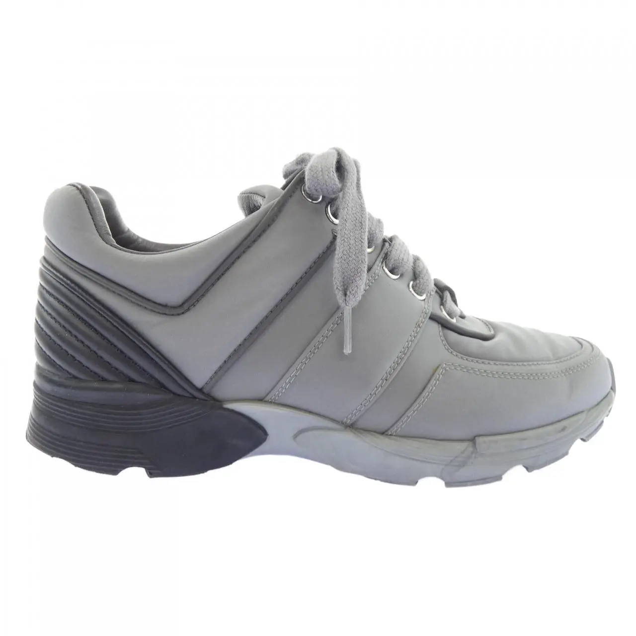 Pre-owned CHANEL Others Small Leather Goods Sneakers