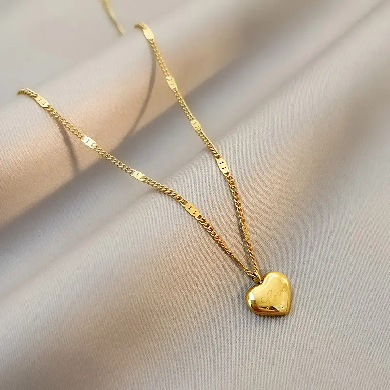 Women's Elegant Heart Shaped Pendant Necklace,Love Heart Necklace, Fashion Jewelry for Party, Daily Clothing Decor, Trendy All-match & Exquisite for Birthday Gift