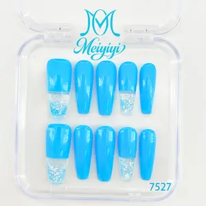 .DP.7527.Blue Flowing Wearable Nails