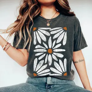 Boho Daisy Botanical Vintage Comfort Colors T-Shirt Womenswear Casual Cotton Fabric Knit t0331