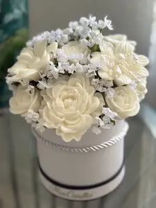 Handmade Candle bouquet - Floral Wax Flower