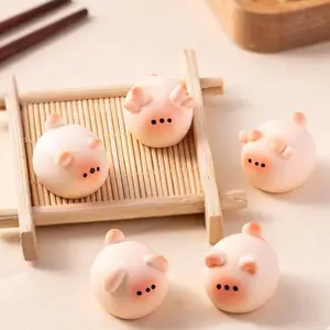 1 desktop ornament decoration -Randomly select one item