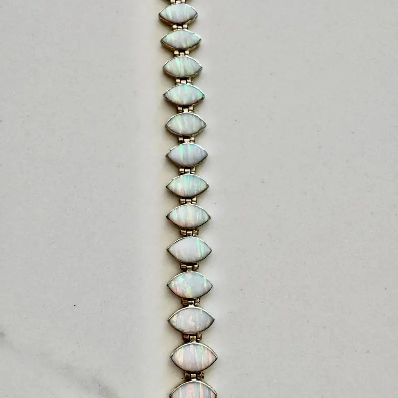 Sterling silver  .925  opal Bracelet