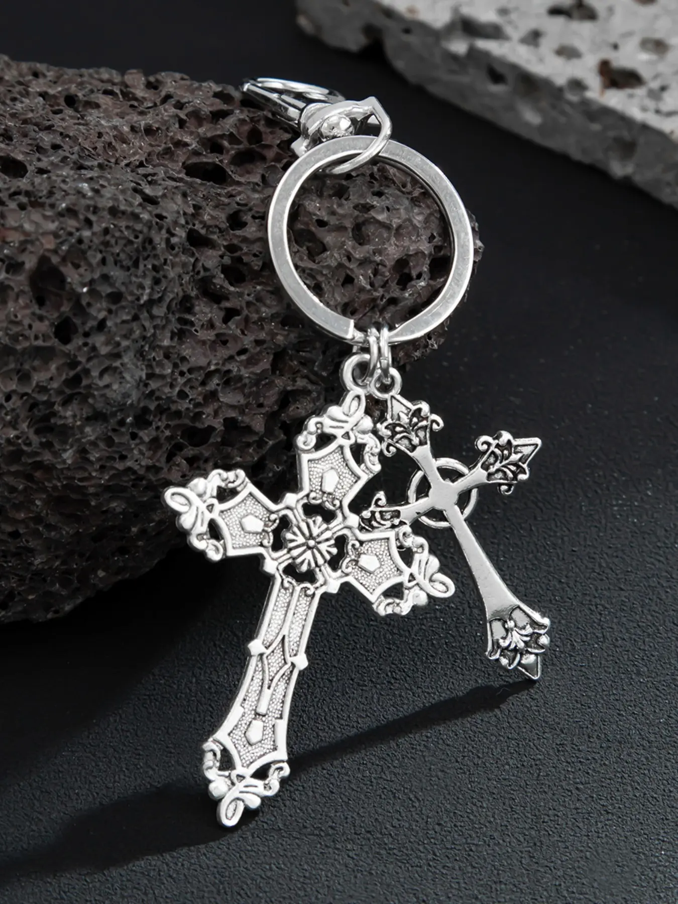 Geometric Circle & Cross Keychain, Cute Fashion Alloy Car Key Pendant, Unisex Bag Decoration Accessory, All Season Stylish Keyring
