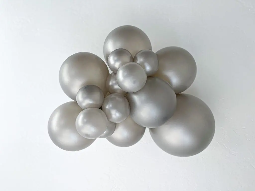 Tuftex Metallic Silver By The Bag