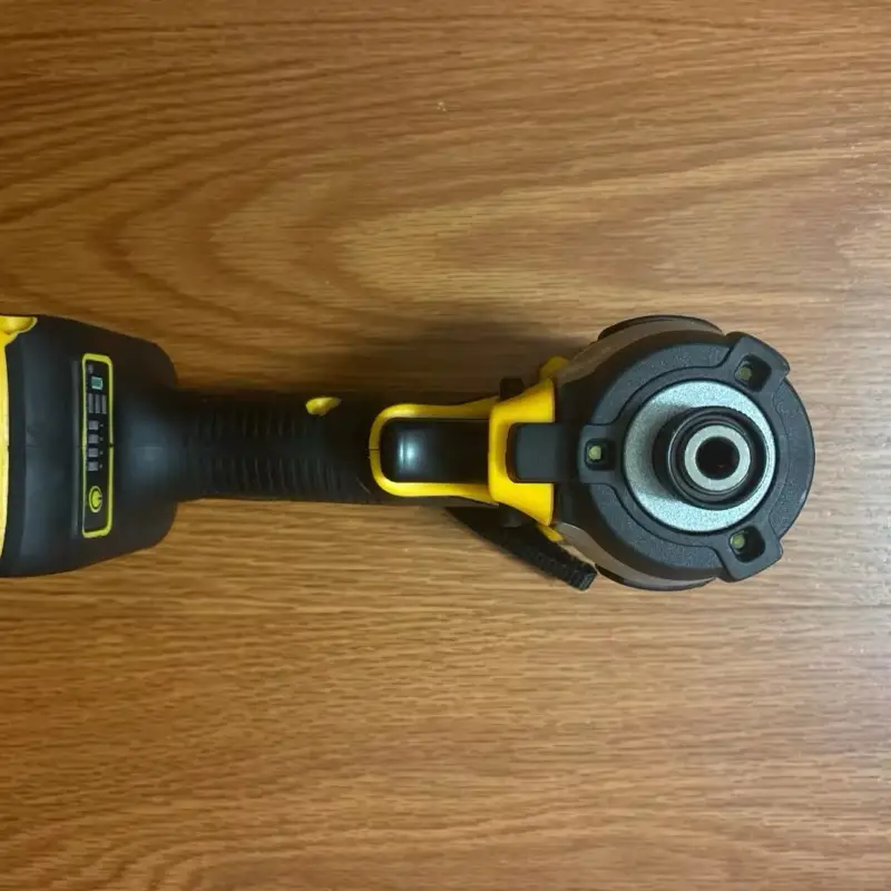 DCF850 Brushless Cordless Impact Driver 20v 3,250 RPM 205 N·m