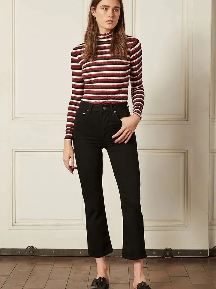 High Waist Jeans - Boyish Brand Crop Flare Jeans in Black – Button Front, Kick Flare, Comfortable Fit, Versatile Color for Fashion and Style, Fashion Bottoms
