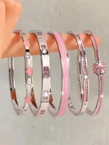 5PCS Elegant Fashion Bangle Bracelet Set Stackable Gold/Silver Bangle Bracelet Set for Women - Fashionable Eternal Lightweight Bangle with Pink Friendship & Love Heart Bracelet Jewelry Gift for Her for Parties, Gatherings and Birthday Mother's Day Gifts