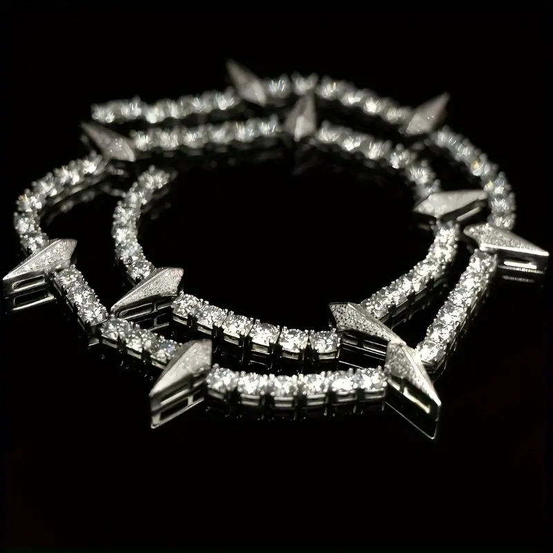 Men's Necklace, Wakanda King Pointed Necklace, with Wolf Fang Pendant, White Gold Plated, Set with 0.5 Carat Fashionable and Avant-garde Moissanite Tennis Chain hip-hop style