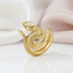 Snake Pear-cut Diamond Option Ring