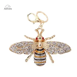 Cute Rhinestone Bee Keychain for Women, Gold-Tone Bag Charm with Sparkly Crystal Accents, Fashion Accessory for Car Keys & Backpacks, Creative Gift Idea for Daily Use & Special Occasions